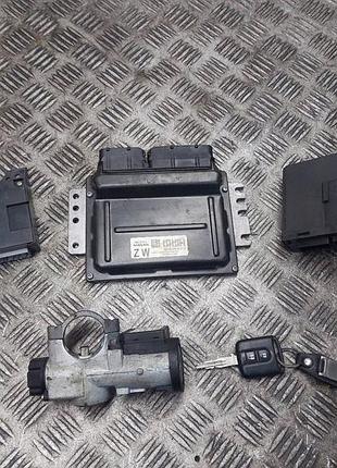 Блок управління двигуном ебу nissan almera n16 lift 1.5 16v mec32-210 ed01434710