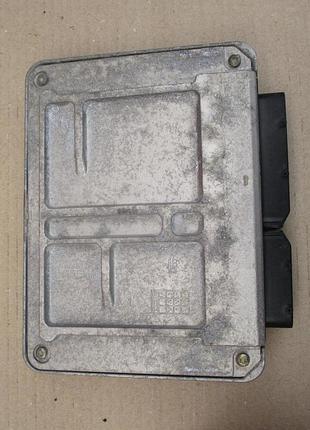 Блок управления двигателем эбу skoda 036906034he 2