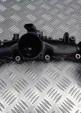 Впускний колектор volkswagen oe 04b129709b