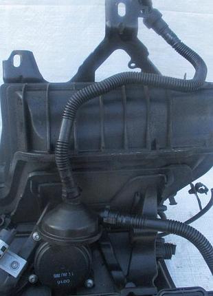 Впускний колектор bmw x3 e83 e90 e91 e92 e87 2.0i