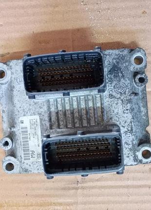 Блок управління двигуном ебу водія opel 0261208939 55557932 aw