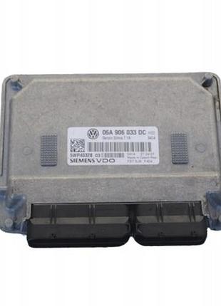 Блок управління двигуном ебу 06a906033dc volkswagen golf v plus 1.6 mpi
