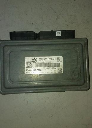 Блок управления двигателем эбу двигунний volkswagen skoda seat 1.2 12v 03e906019ah 5wa11024