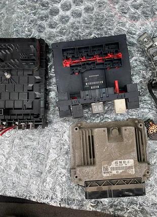 Блок управления двигателем эбу оригінальний seat 03g906021lk