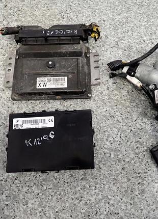 Блок управления двигателем эбу nissan micra k12 03-1.2 з бензиновим двигуном mec37-300