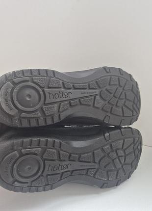 Кроссовки 40-41 размер 6
