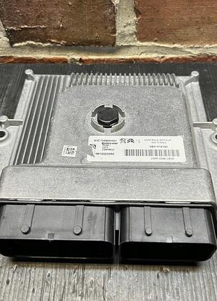 Блок управления двигателем эбу opel 9815023380 9851418180