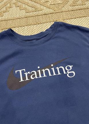 Нова футболка nike training 3