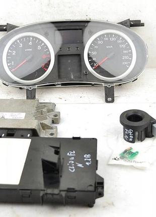 Блок управління двигуном ебу renault clio ii 1.2 immo set лічильник 8200621762 8201117953