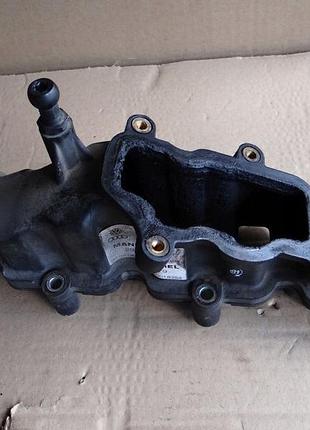 Впускний колектор правий 059129712h audi vw 3.0tdi