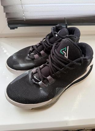 Оргінальні красовки nike