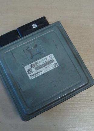Блок управління двигуном ебу а volkswagen seat skoda 03l906023d