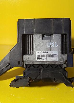 Блок управління двигуном ебу 25181343 chevrolet captiva 0281016588