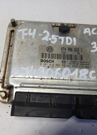 Блок управління двигуном ебу оригінальний audi 06a906033bd