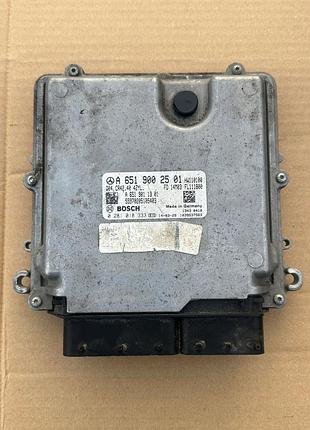 Блок управління двигуном ебу mercedes-benz a6519002501 parts4you