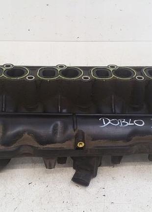 Впускний колектор 55214435 fiat doblo