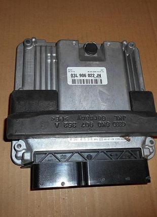 Блок управління двигуном ебу a4 b8 a5 2.0tdi cah 03l906022j