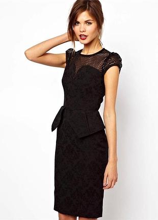 Елегантна чорна сукня karen millen з баскою та сіткою (оригінал)
