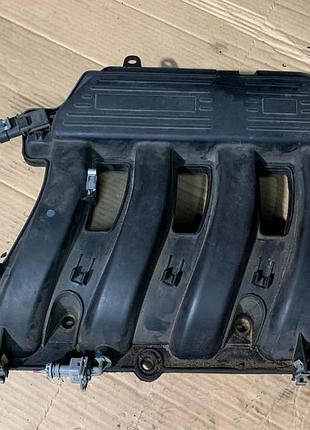 Впускний колектор 8200691682 renault laguna 2 ii підй