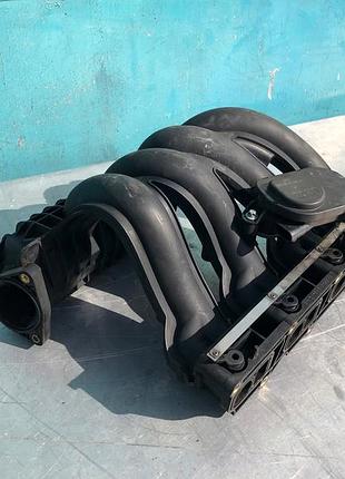 Впускний колектор mercedes w211 2.2 cdi a6110903637