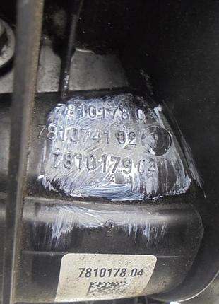 Впускний колектор 781017902 bmw e82 2.0 d 7