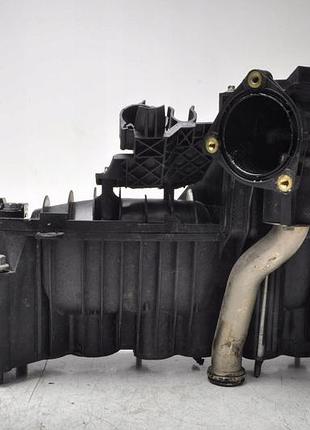 Впускний колектор bmw e90 e91 2.0 d 7798885