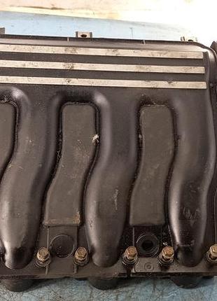 Впускний колектор bmw e46 2.0d 01r 2245942