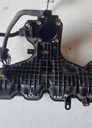 Впускний колектор toyota auris ii 1105869s01 1.8 hyb
