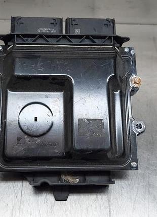 Блок управления двигателем эбу 31452623 2.0d d2 volvo v40 ii