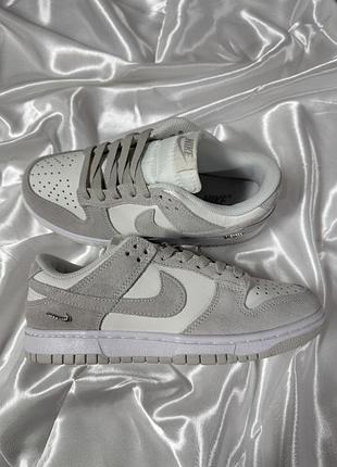 Nike dunk low sail grey metallic silver 4