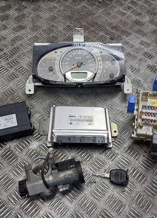 Блок управления двигателем эбу almera tino 2.2 dci 0281010265 23710 4u100 28551 bu014