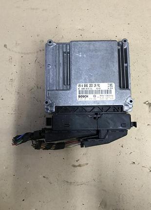 Блок управления двигателем эбу mercedes-benz vito 639 w639 2.2 cdi a6461531991 0281011974