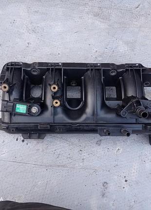 Впускний колектор renault megane iii 1.4 tce