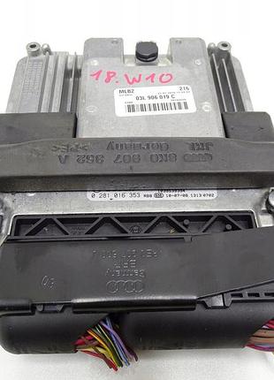 Блок управління двигуном ебу 03l906019c 2.0 tdi audi a4 b8 a5 8t