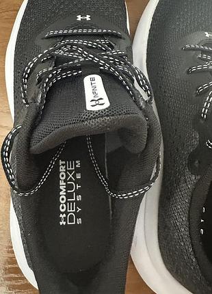 Кроссовки under armour, размер 40. 7