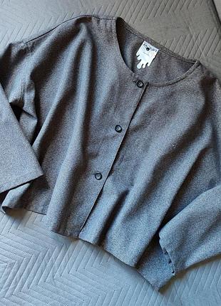 Широкий укорочений жакет monki р.s 6