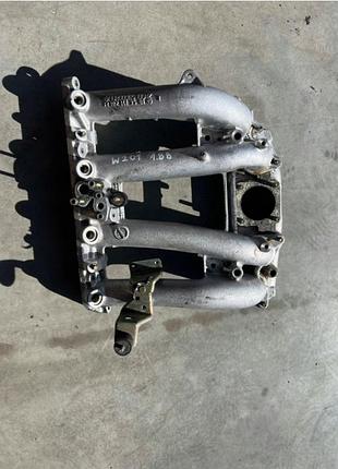 Впускний колектор mercedes 1.8 w201,190 r1021413501