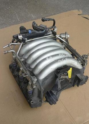 Впускний колектор + форсунки audi a6 c5 2.8 078133151ah