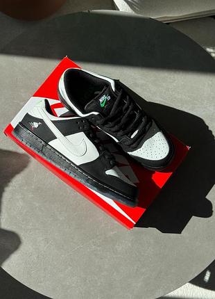 Nike sb dunk low panda pigeon 2