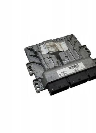 Блок управління двигуном ебу renault megane iv 237101987s 237107137r