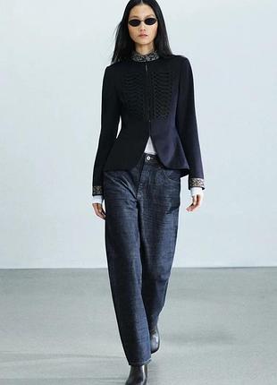 Куртка с шерстью, вышивкой и декоративными застежками zw collection