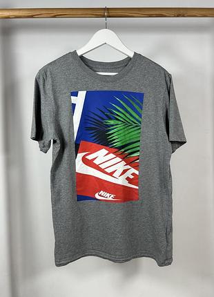 Nike box shoes big logo футболка з красивим дизайном розмір s