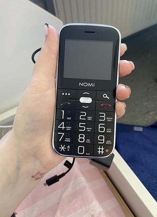 Мобільний телефон nomi i220 dual sim чорний