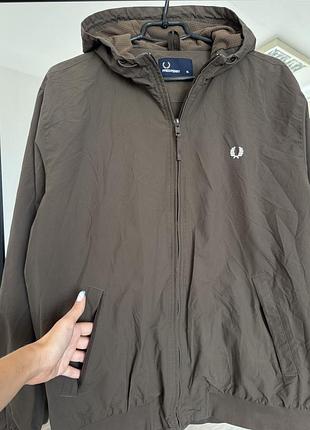 Чоловіча куртка fred perry розмір xl 10