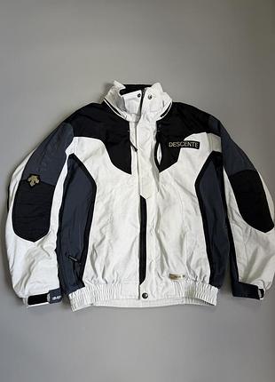 Лжыная куртка descente white ski jacket size l bogner rossignol