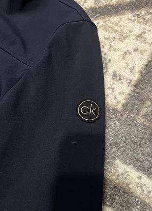 Софтшел calvin klein 4