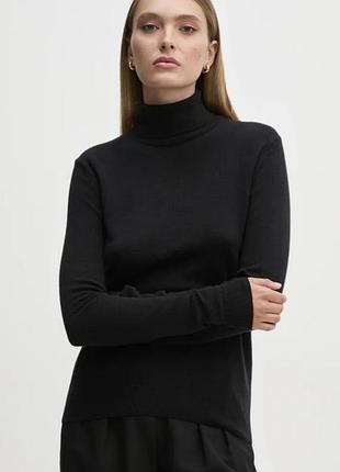 Шерстяной свитер (водолазка) united colors of benetton, 100% шерсть.