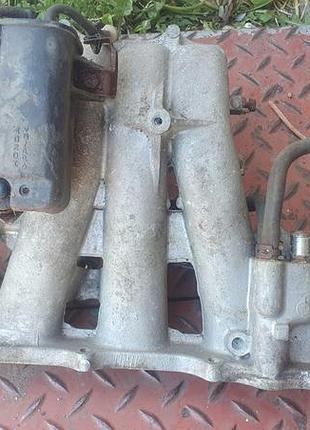 Впускний колектор honda prelude iv 2.0 2.3