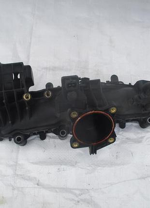 Впускний колектор renault master iii movano 2.3 dci