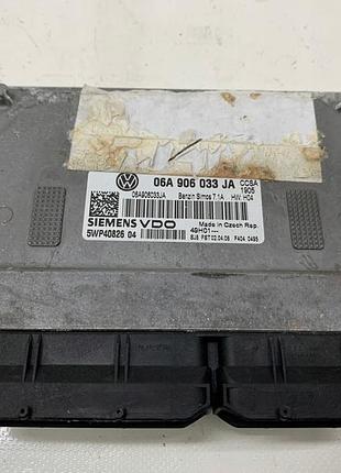 Блок управления двигателем эбу volkswagen 06a906033ja